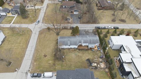 Tiny photo for 810 N Cherry Street, Addison, IL 60101 (MLS # 12621493)