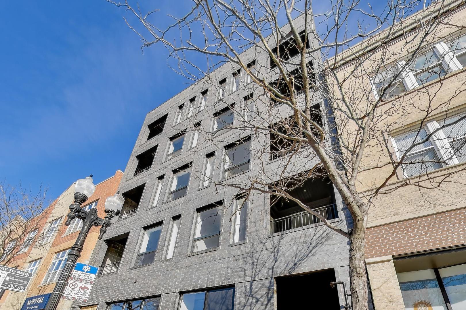 1952 W Lawrence Avenue