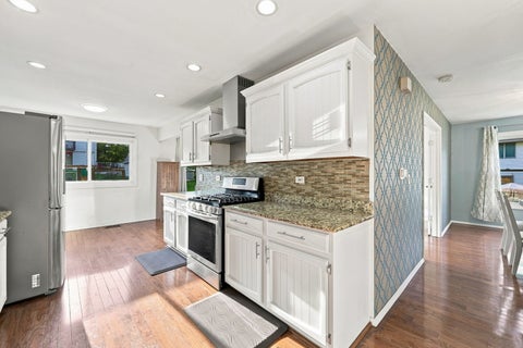 Tiny photo for 316 PLYMOUTH Lane, Bloomingdale, IL 60108 (MLS # 12718842)