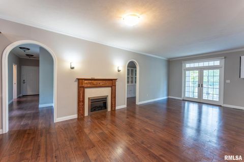 Tiny photo for 306 Arbor Dr Drive, Carterville, IL 62918 (MLS # EB459720)