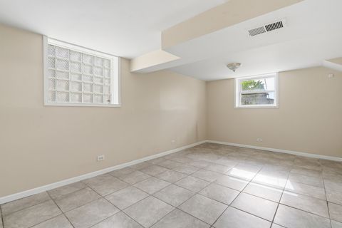 Tiny photo for 15637 Avalon Avenue, South Holland, IL 60473 (MLS # 12583955)