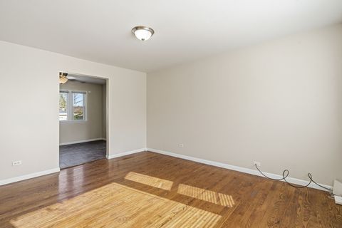 Tiny photo for 15637 Avalon Avenue, South Holland, IL 60473 (MLS # 12583955)