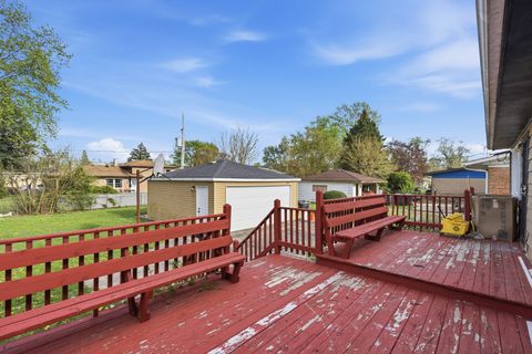 Tiny photo for 15637 Avalon Avenue, South Holland, IL 60473 (MLS # 12583955)