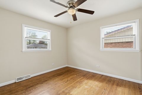 Tiny photo for 15637 Avalon Avenue, South Holland, IL 60473 (MLS # 12583955)