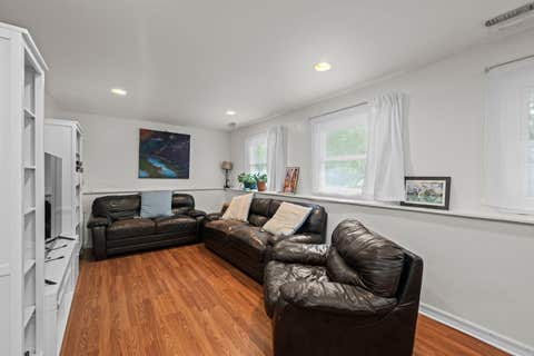 Tiny photo for 600 Thompson Boulevard, Buffalo Grove, IL 60089 (MLS # 12695205)