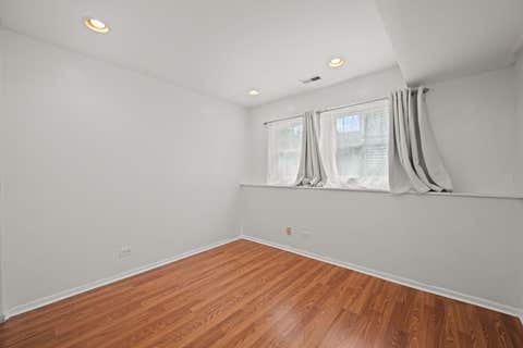 Tiny photo for 600 Thompson Boulevard, Buffalo Grove, IL 60089 (MLS # 12695205)