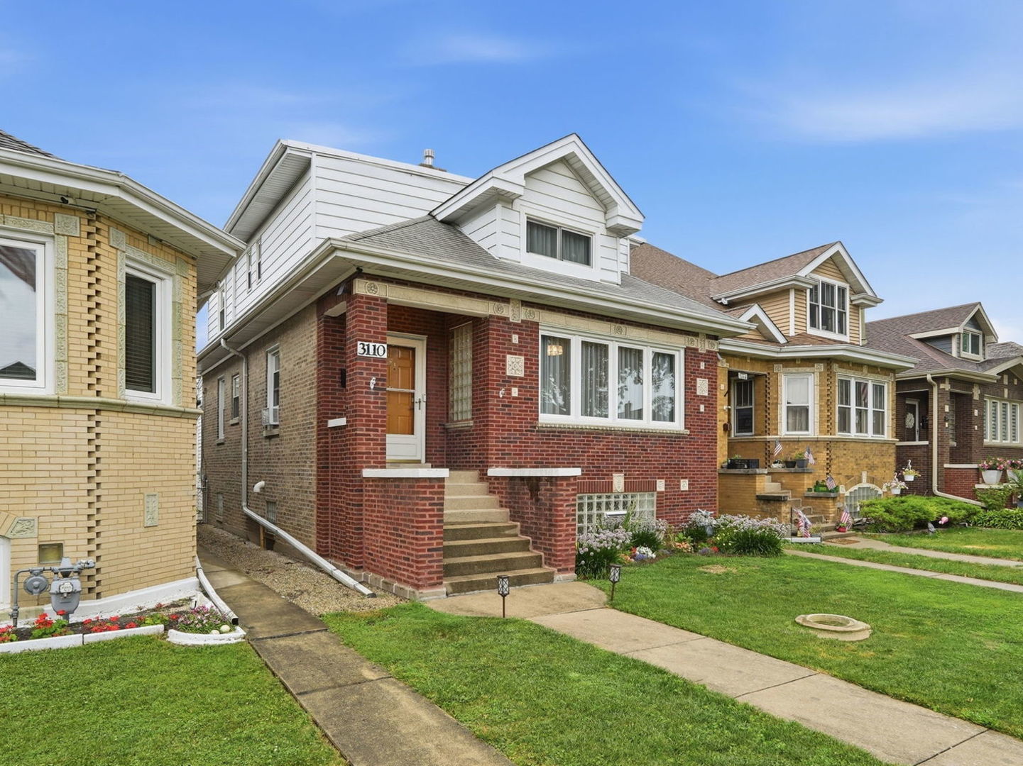 3110 N 76th Court