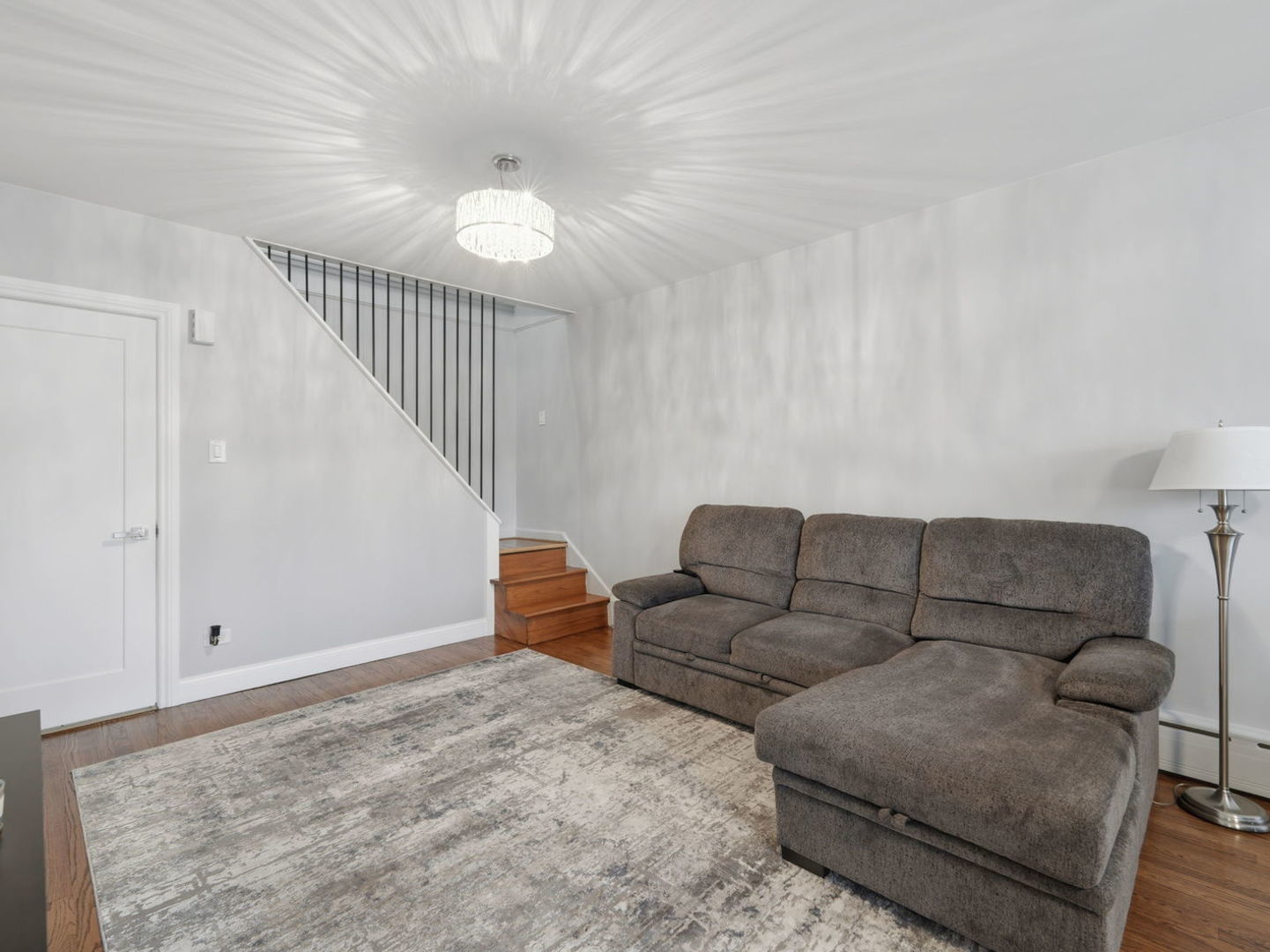 3110 N 76th Court