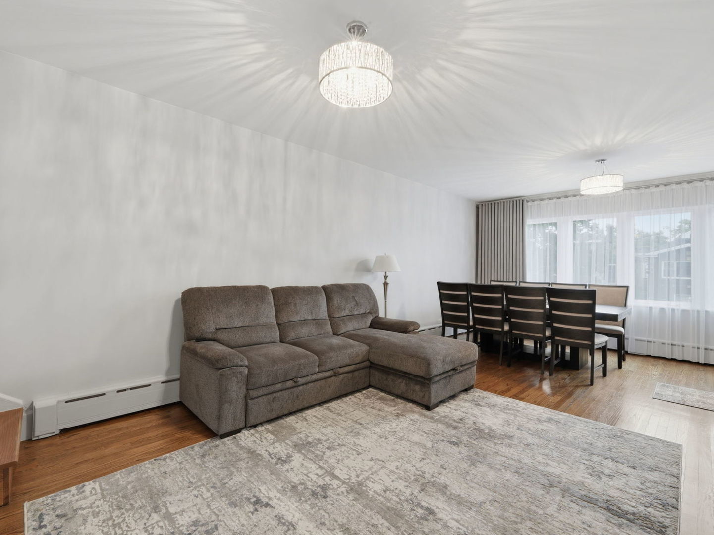 3110 N 76th Court