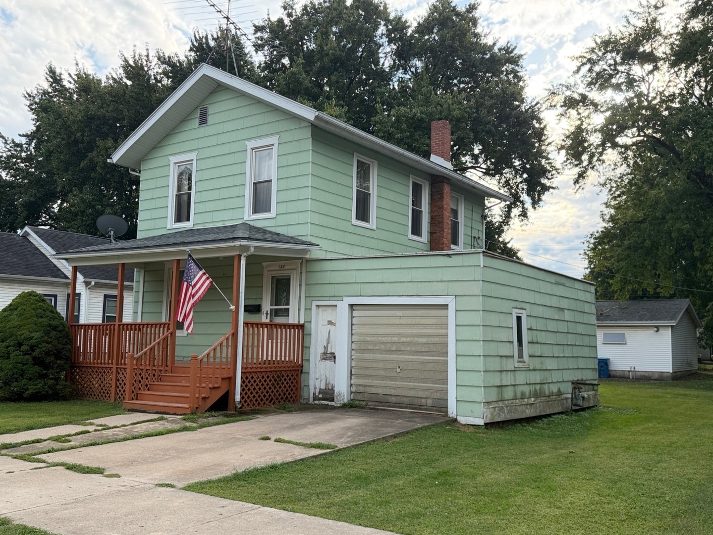 128 N Mason Avenue