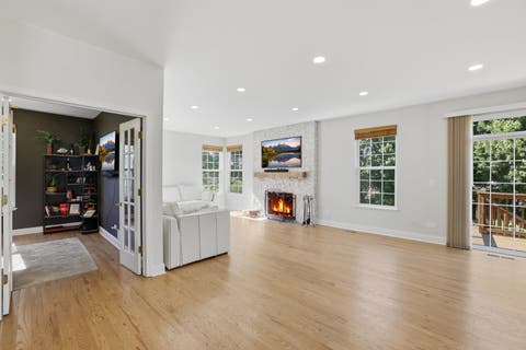 Tiny photo for 420 Chara Court, Bartlett, IL 60103 (MLS # 12670083)