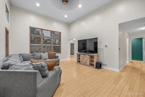 Tiny photo for 148 S Glenbrook Trail, McHenry, IL 60050 (MLS # 12769630)
