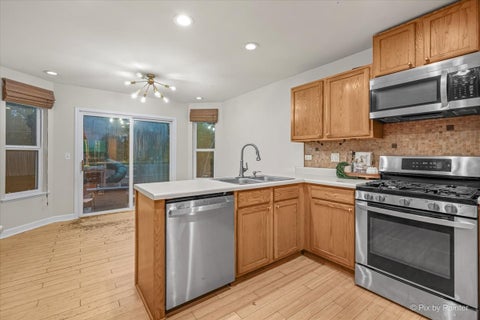 Tiny photo for 148 S Glenbrook Trail, McHenry, IL 60050 (MLS # 12769630)