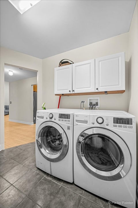 Tiny photo for 148 S Glenbrook Trail, McHenry, IL 60050 (MLS # 12769630)