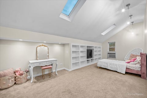 Tiny photo for 148 S Glenbrook Trail, McHenry, IL 60050 (MLS # 12769630)