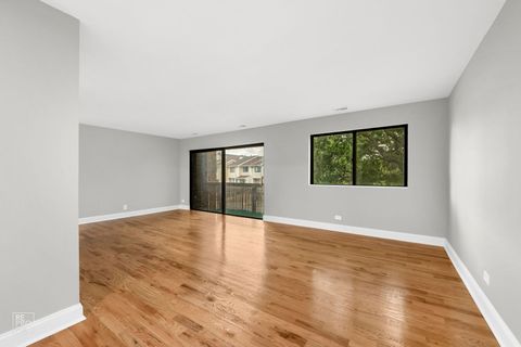 Tiny photo for 3110 Pheasant Creek Drive #206, Northbrook, IL 60062 (MLS # 12545848)