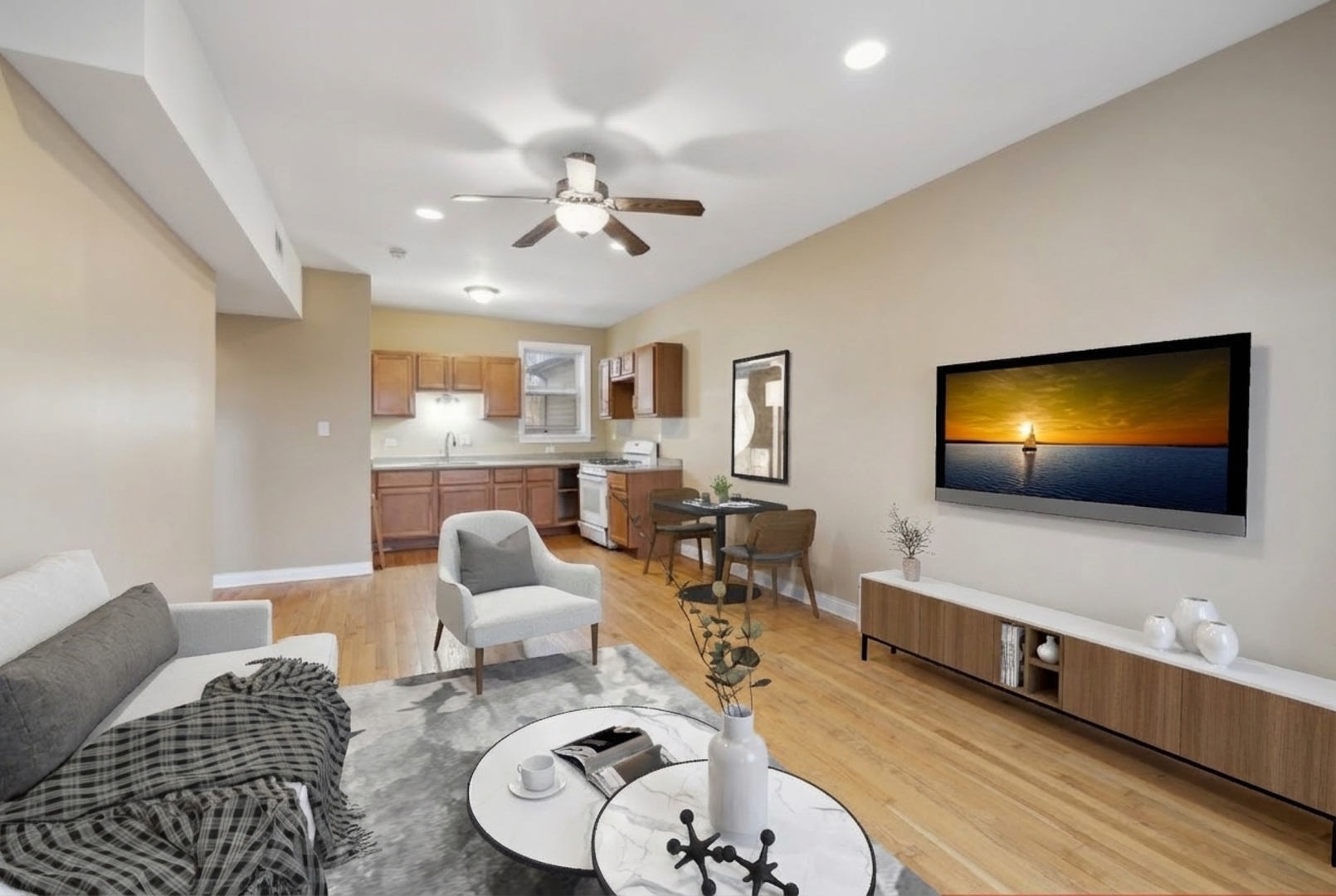 4522 S Calumet Avenue