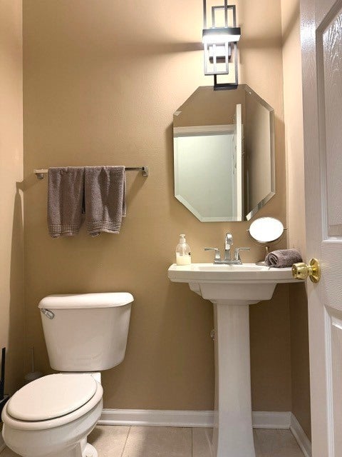 Tiny photo for 335 Thornwood Way #D, South Elgin, IL 60177 (MLS # 12787361)