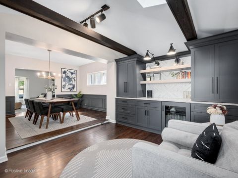 Tiny photo for 712 N Catherine Avenue, La Grange Park, IL 60526 (MLS # 12556128)