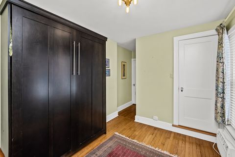 Tiny photo for 1519 Hinman Avenue #4C, Evanston, IL 60201 (MLS # 12592340)