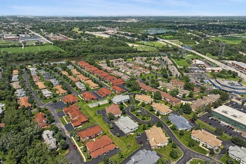 Tiny photo for 11657 S Matterhorn Circle #102, Palos Park, IL 60464 (MLS # 12753928)