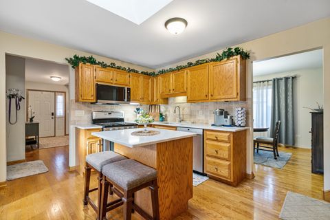 Tiny photo for 3410 Avondale Lane, New Lenox, IL 60451 (MLS # 12575691)