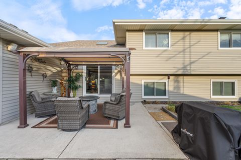 Tiny photo for 3410 Avondale Lane, New Lenox, IL 60451 (MLS # 12575691)