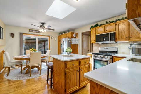 Tiny photo for 3410 Avondale Lane, New Lenox, IL 60451 (MLS # 12575691)