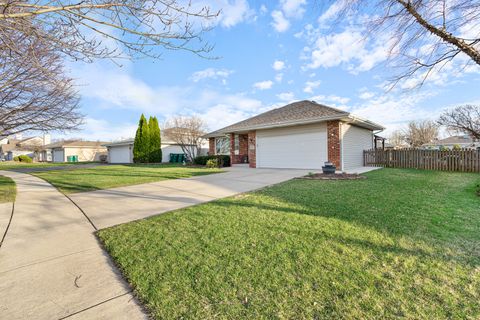 Tiny photo for 3410 Avondale Lane, New Lenox, IL 60451 (MLS # 12575691)