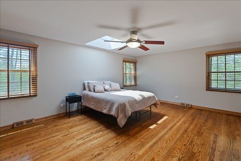 Tiny photo for 33 Half Day Road, Lincolnshire, IL 60069 (MLS # 12632396)