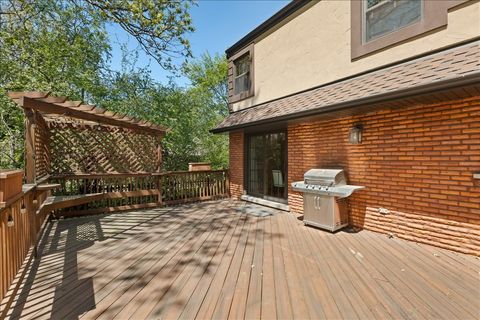 Tiny photo for 33 Half Day Road, Lincolnshire, IL 60069 (MLS # 12632396)