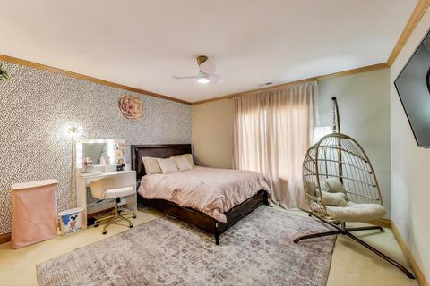 Tiny photo for 1206 Lathrop Avenue, River Forest, IL 60305 (MLS # 12502924)