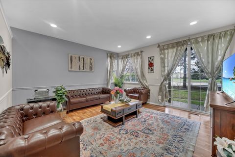 Tiny photo for 2470 PALAZZO Court, Buffalo Grove, IL 60089 (MLS # 12441939)