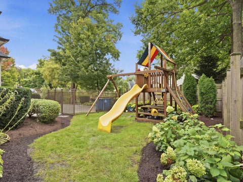 Tiny photo for 712 JEFFERSON Street, Hinsdale, IL 60521 (MLS # 12767807)