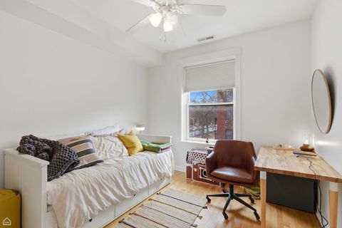 Tiny photo for 2200 W Winona Avenue #2, Chicago, IL 60625 (MLS # 12582050)