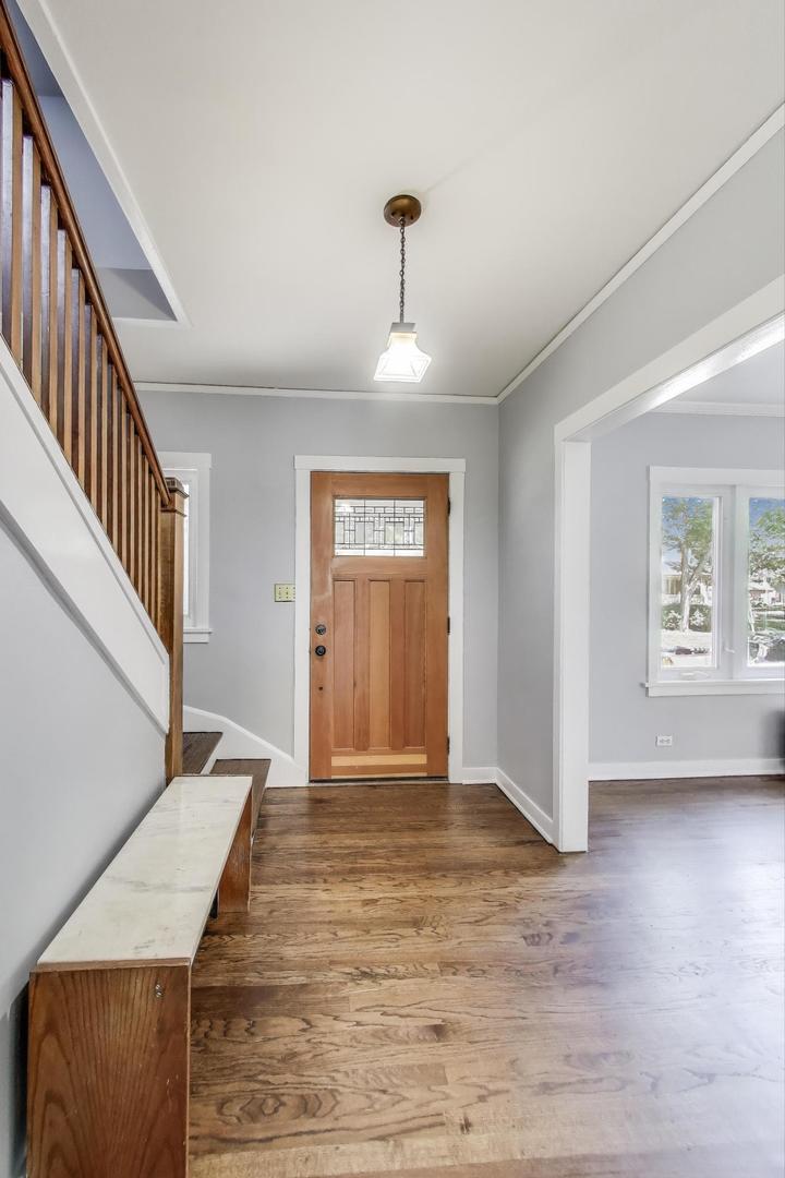 411 Prairie Avenue