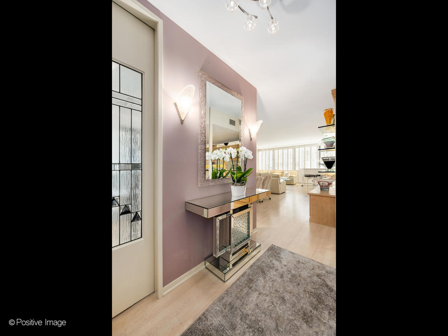 100 E Bellevue Place 3E