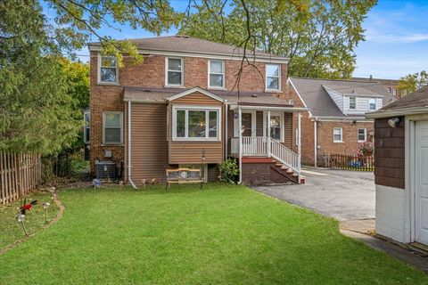 Tiny photo for 18 Gale Avenue, River Forest, IL 60305 (MLS # 12505557)