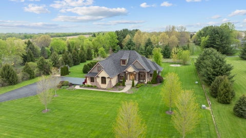 Tiny photo for 6871 Montague Road, Rockford, IL 61102 (MLS # 12640387)