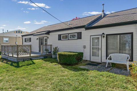 Tiny photo for 524 Gray Drive, Gibson City, IL 60936 (MLS # 12508126)