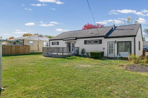 Tiny photo for 524 Gray Drive, Gibson City, IL 60936 (MLS # 12508126)