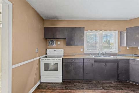 Tiny photo for 524 Gray Drive, Gibson City, IL 60936 (MLS # 12508126)