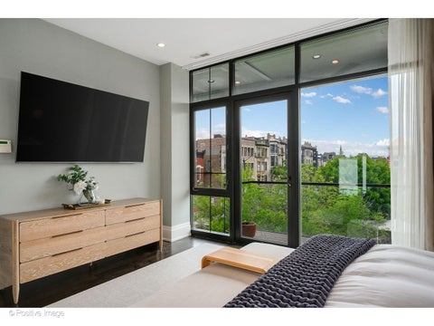 Tiny photo for 2117 N Halsted Street #PH, Chicago, IL 60614 (MLS # 12729047)