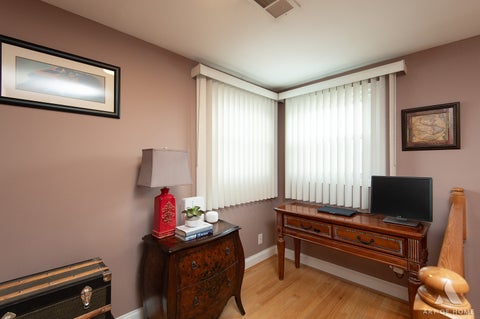 Tiny photo for 9510 Davis Street, Franklin Park, IL 60131 (MLS # 12754288)
