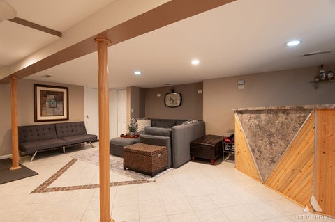 Tiny photo for 9510 Davis Street, Franklin Park, IL 60131 (MLS # 12754288)