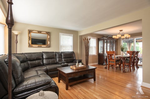 Tiny photo for 9510 Davis Street, Franklin Park, IL 60131 (MLS # 12754288)