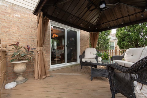 Tiny photo for 9510 Davis Street, Franklin Park, IL 60131 (MLS # 12754288)