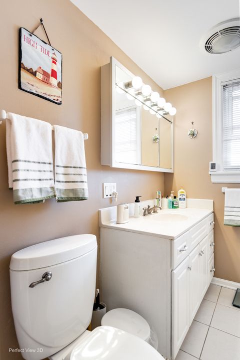 Tiny photo for 130 Belle Plaine Avenue, Park Ridge, IL 60068 (MLS # 12612232)