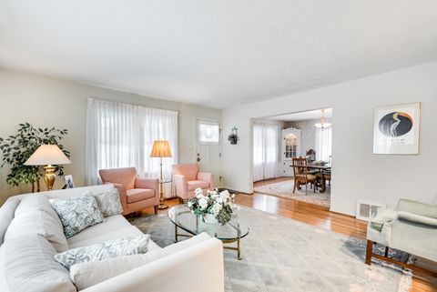 Tiny photo for 130 Belle Plaine Avenue, Park Ridge, IL 60068 (MLS # 12612232)