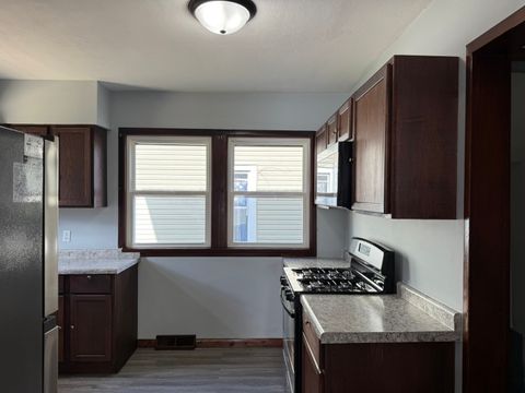 Tiny photo for 928 North Avenue, Rockford, IL 61103 (MLS # 12611916)